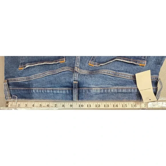 Abercrombie & Fitch Womens Plus Size 33 The Mom High Rise Jeans NWT - Picture 6 of 13